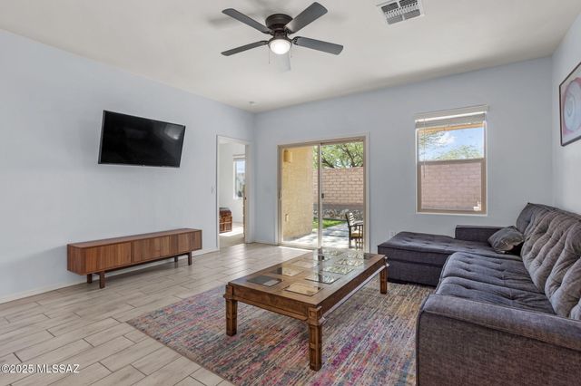 7064 E Calle Arco Iris, Tucson, AZ 85756