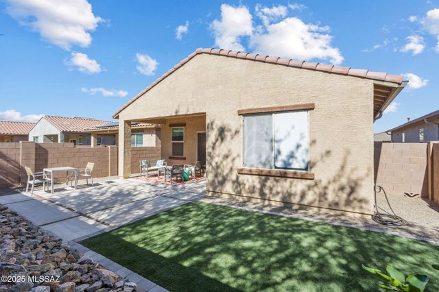 7064 E Calle Arco Iris, Tucson, AZ 85756