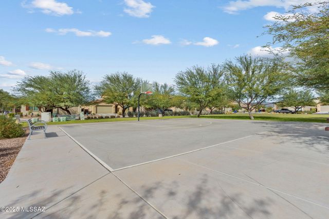 7064 E Calle Arco Iris, Tucson, AZ 85756