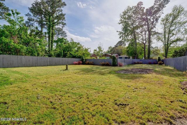 804 S 15th Street, Wilmington, NC 28401