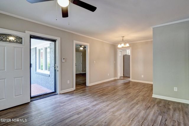 804 S 15th Street, Wilmington, NC 28401