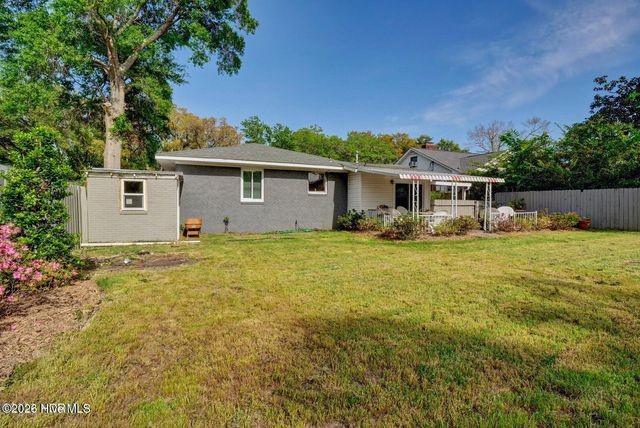 804 S 15th Street, Wilmington, NC 28401