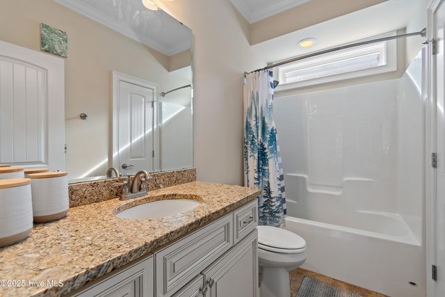 304 NE 47th Street, Oak Island, NC 28465