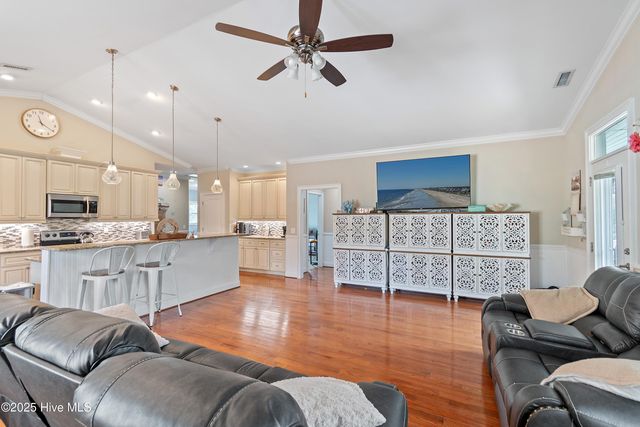 304 NE 47th Street, Oak Island, NC 28465