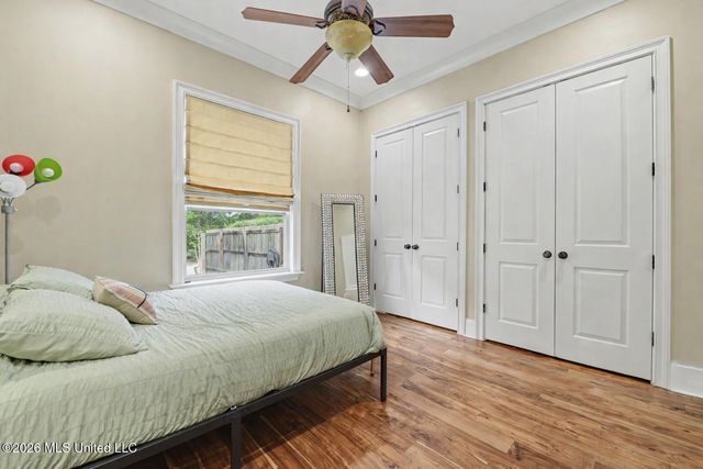 6101 Olde Oakview, Ocean Springs, MS 39564