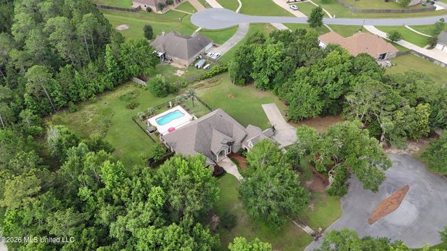 6101 Olde Oakview, Ocean Springs, MS 39564