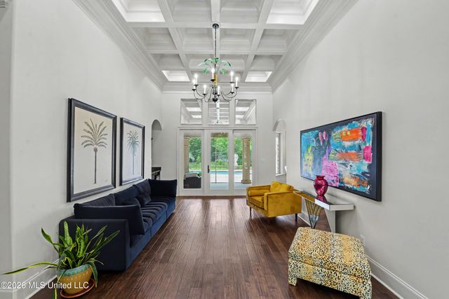 6101 Olde Oakview, Ocean Springs, MS 39564