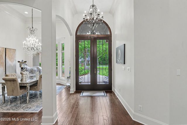 6101 Olde Oakview, Ocean Springs, MS 39564