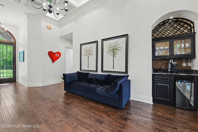 6101 Olde Oakview, Ocean Springs, MS 39564
