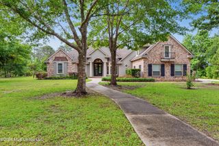 6101 Olde Oakview, Ocean Springs, MS 39564