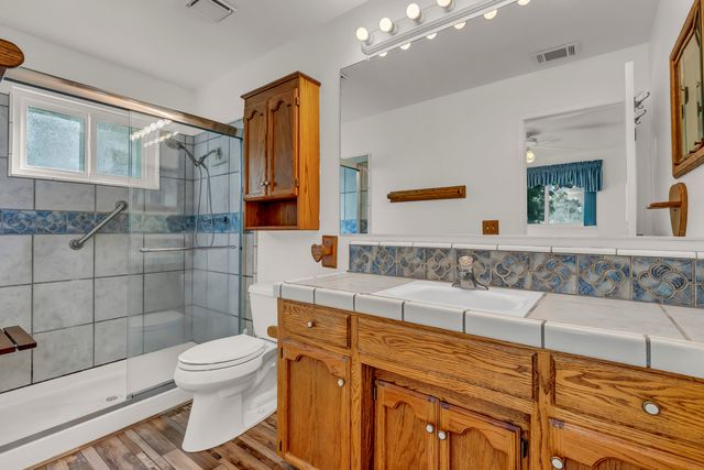 18002 320 Road, Springville, CA 93265