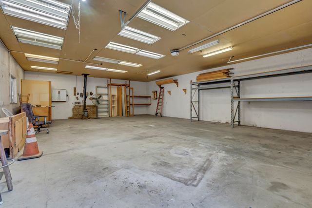 18002 320 Road, Springville, CA 93265