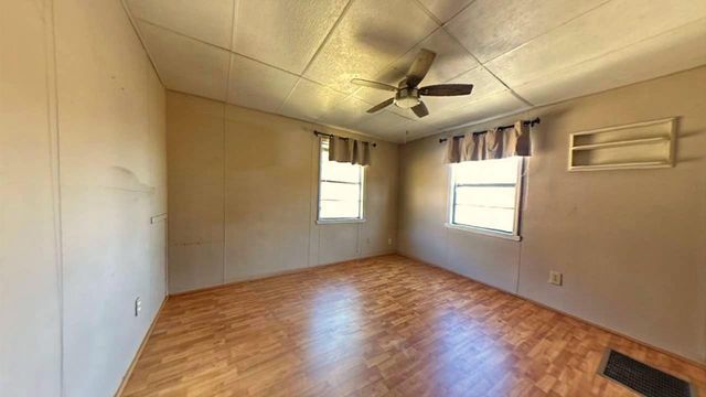 190 White Oak Circle, Point Blank, TX 77364