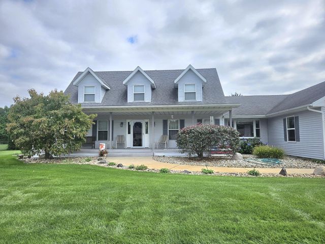 2763 S Nowak Drive, La Porte, IN 46350