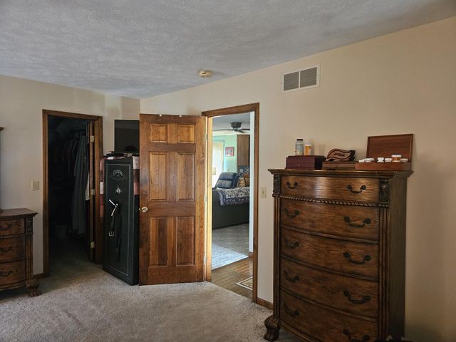 2763 S Nowak Drive, La Porte, IN 46350
