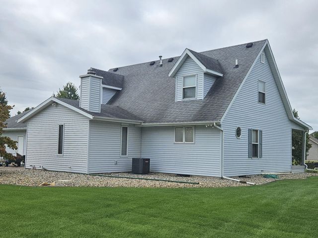 2763 S Nowak Drive, La Porte, IN 46350