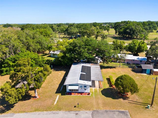 10220 WELLINGTON AVENUE, Dade City, FL 33525