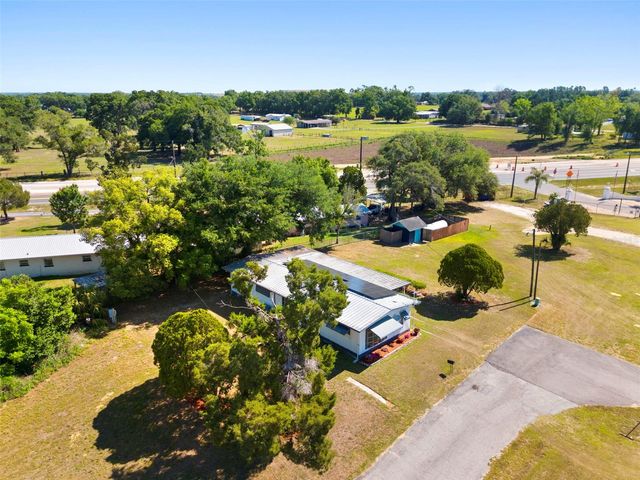 10220 WELLINGTON AVENUE, Dade City, FL 33525