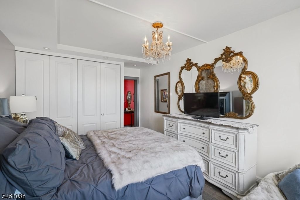 Image 12 of property listing at 7002 Kennedy Blvd 18B, Guttenberg Town, NJ 07093