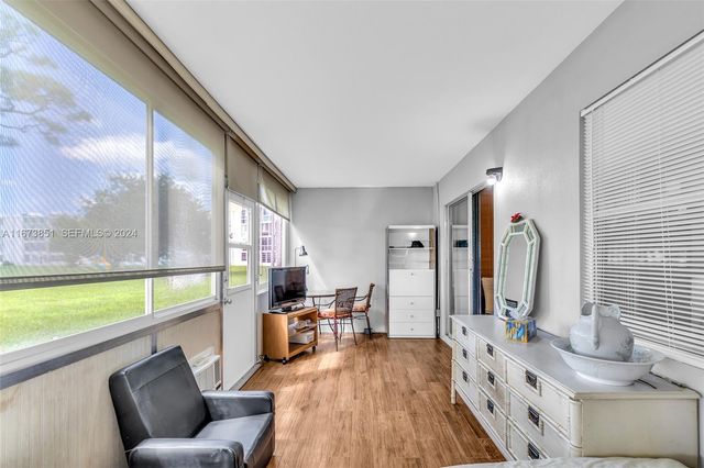 156 E Grantham E 156, Deerfield Beach, FL 33442