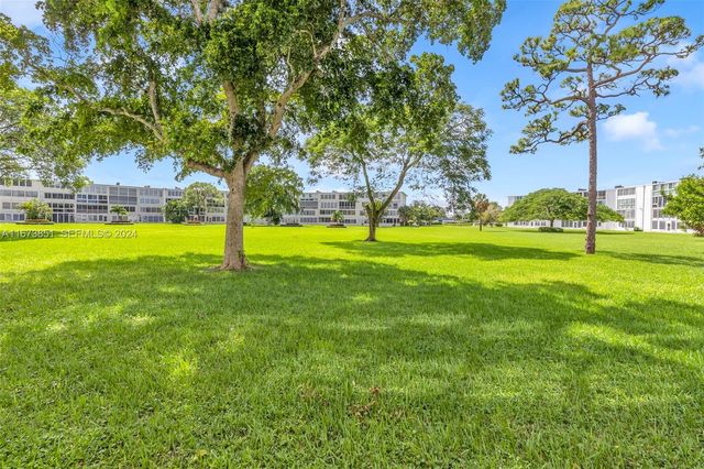 156 E Grantham E 156, Deerfield Beach, FL 33442
