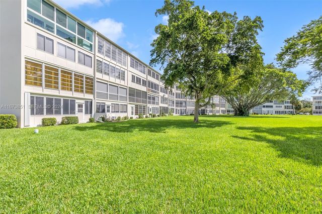 156 E Grantham E 156, Deerfield Beach, FL 33442
