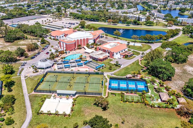 156 E Grantham E 156, Deerfield Beach, FL 33442
