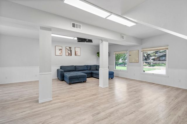 517 Worcester Way, Richardson, TX 75080