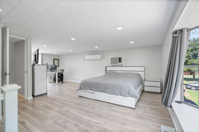 517 Worcester Way, Richardson, TX 75080