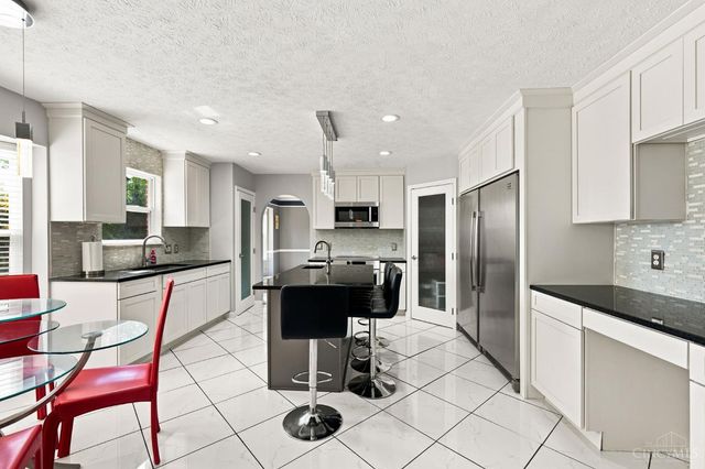 5394 Meadow Breeze Drive, Liberty Twp, OH 45011