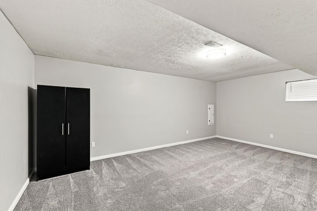 5394 Meadow Breeze Drive, Liberty Twp, OH 45011
