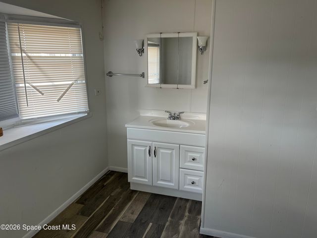 1142 Parkview Court NE, Palm Bay, FL 32907