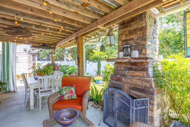 4206 Antigua Court, Orange Beach, AL 36561