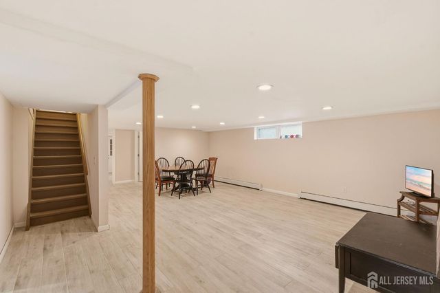 140 Lexington Avenue, Edison, NJ 08817