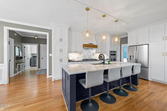 701 Parkridge Drive, Clayton, NC 27527