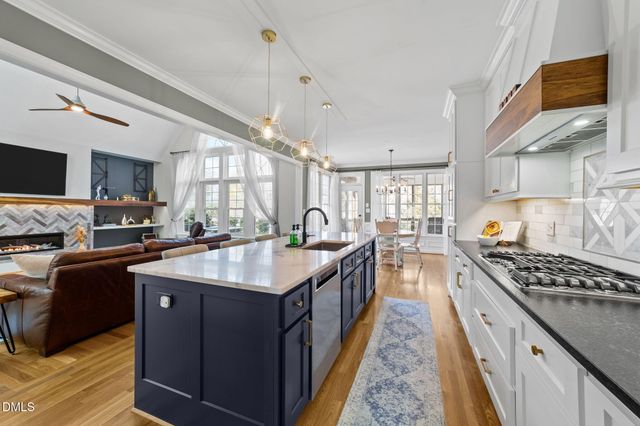 701 Parkridge Drive, Clayton, NC 27527