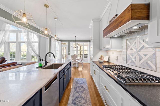 701 Parkridge Drive, Clayton, NC 27527