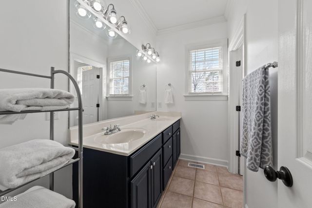 701 Parkridge Drive, Clayton, NC 27527