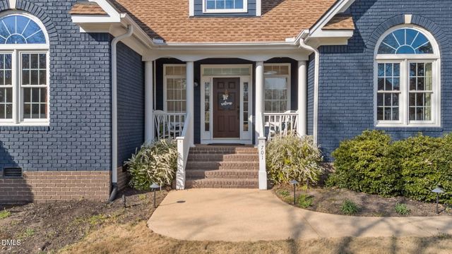 701 Parkridge Drive, Clayton, NC 27527