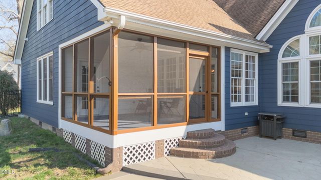 701 Parkridge Drive, Clayton, NC 27527