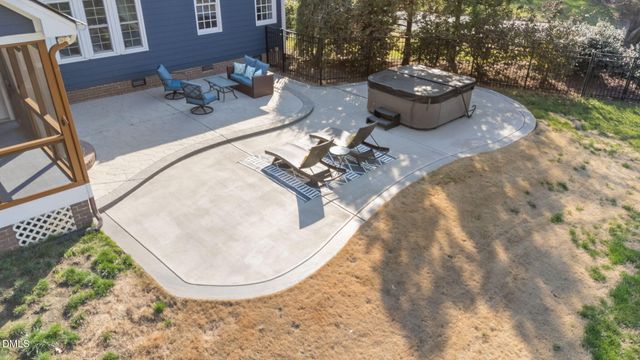 701 Parkridge Drive, Clayton, NC 27527