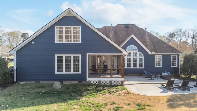 701 Parkridge Drive, Clayton, NC 27527