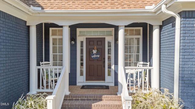 701 Parkridge Drive, Clayton, NC 27527