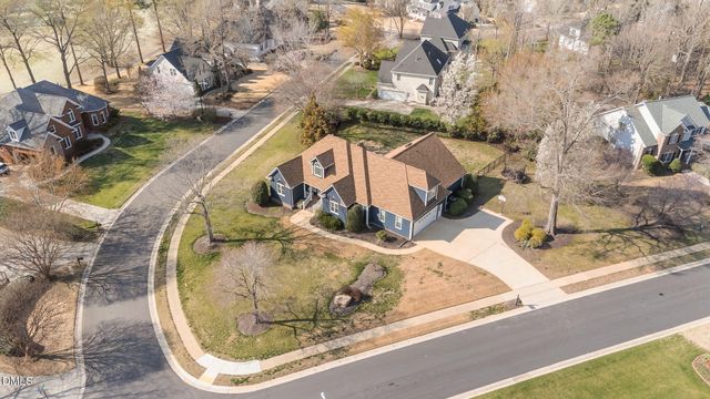 701 Parkridge Drive, Clayton, NC 27527