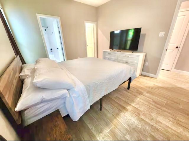 4506 Phlox Street A, Houston, TX 77051