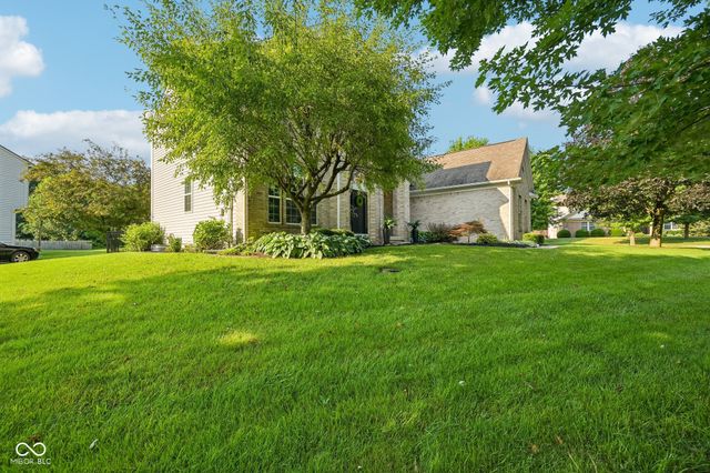 6177 Grove Walk Court, Noblesville, IN 46062