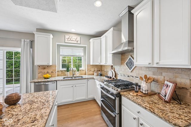 6177 Grove Walk Court, Noblesville, IN 46062