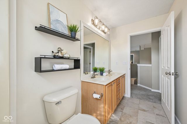 6177 Grove Walk Court, Noblesville, IN 46062