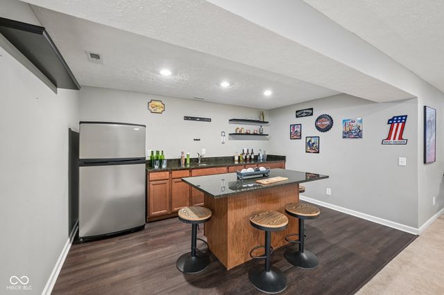 6177 Grove Walk Court, Noblesville, IN 46062