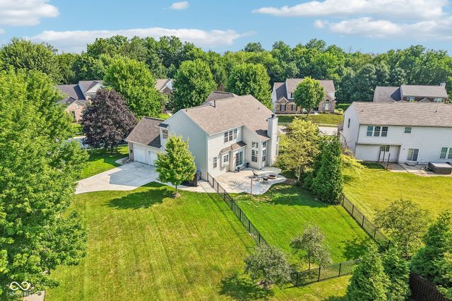 6177 Grove Walk Court, Noblesville, IN 46062